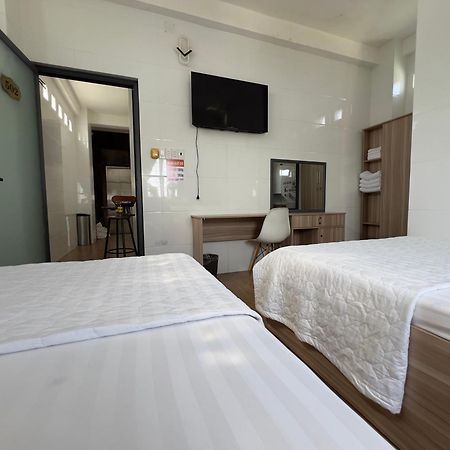 Hotel Hong Cam Chau Thanh Экстерьер фото