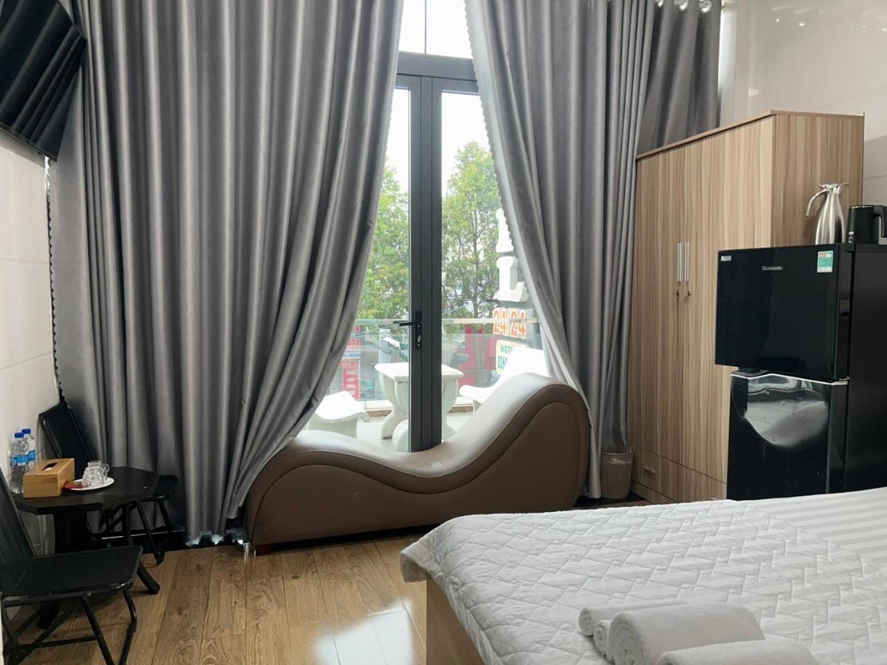 Hotel Hong Cam Chau Thanh Экстерьер фото